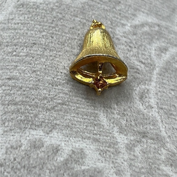 Small Gold Tone Bell With Yellow Rhinestone Collectible Pin / Lapel Bell - Picture 7 of 9